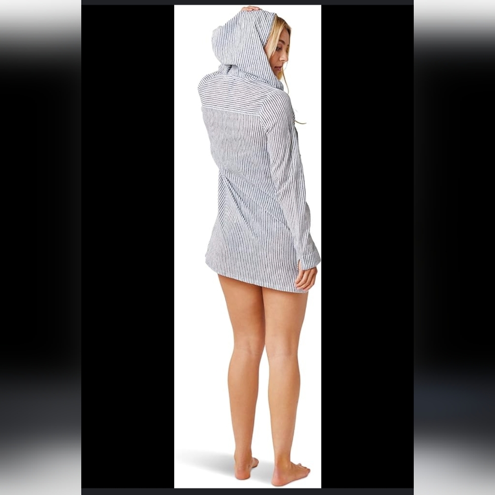 Chic brand seersucker hooded zip jacket size 1X